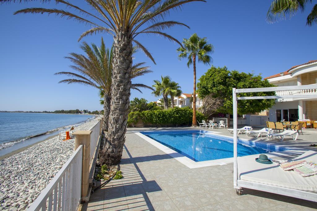 Meneou Beachfront Villa Sunset Perivolia Habitación foto
